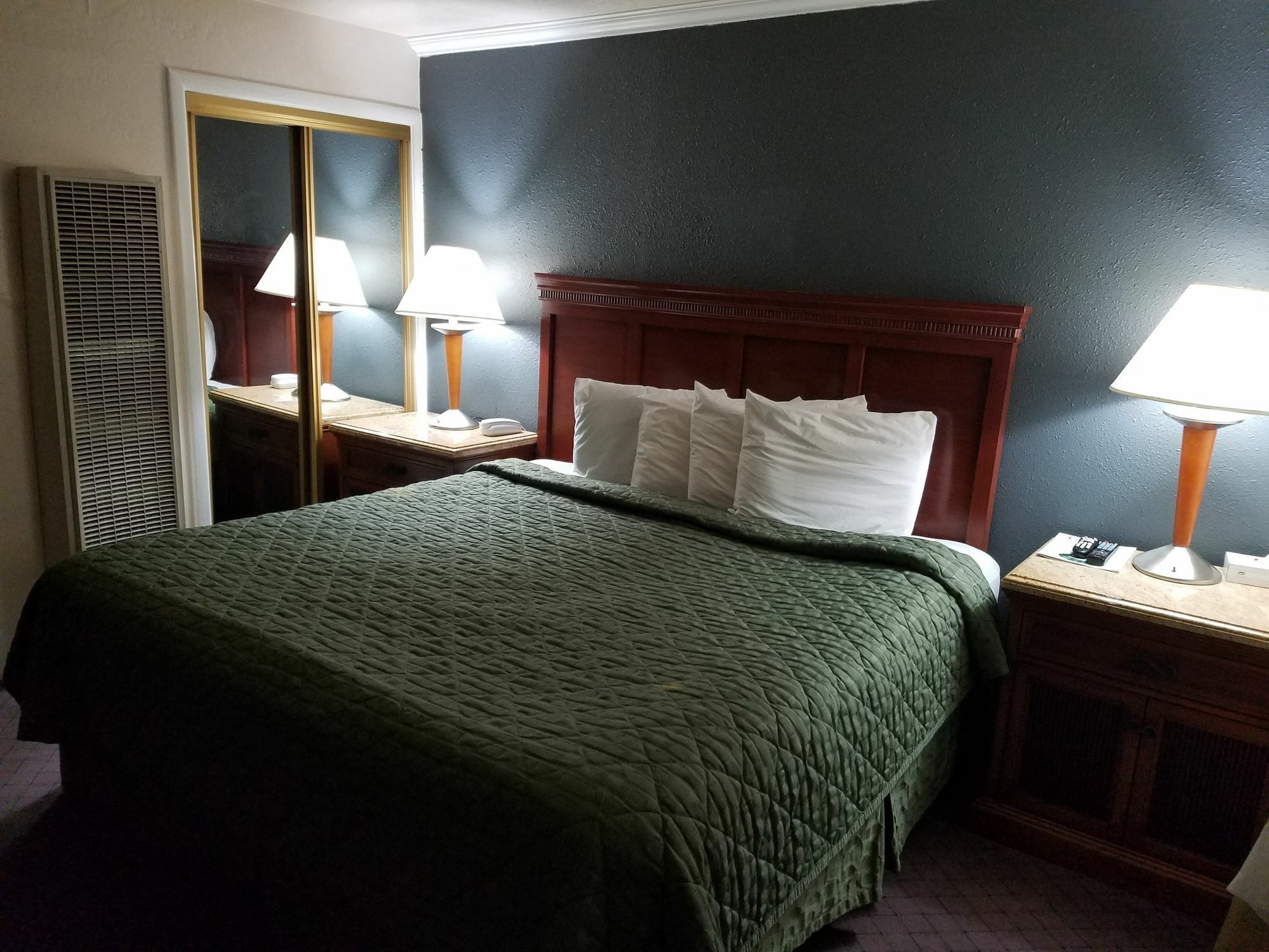 Econo Lodge Inn & Suites Heavenly Village Area South Lake Tahoe Kültér fotó